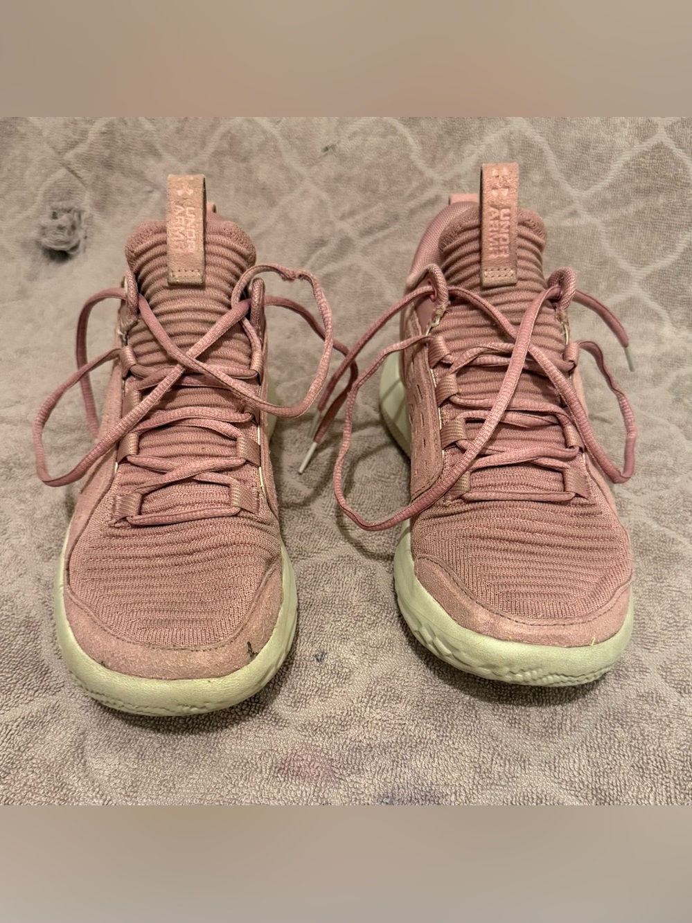 Under Armour Flow Women’s Basketball Shoes Size 7